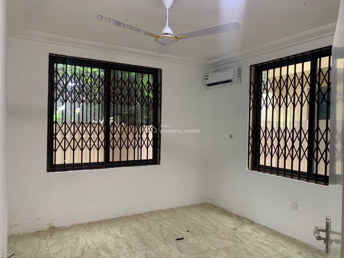 4 Bedrooms Duplex House in a Gated Community, Oyarifa, La Nkwantanang Madina Municipal, Accra, Semi-detached Duplex for Rent