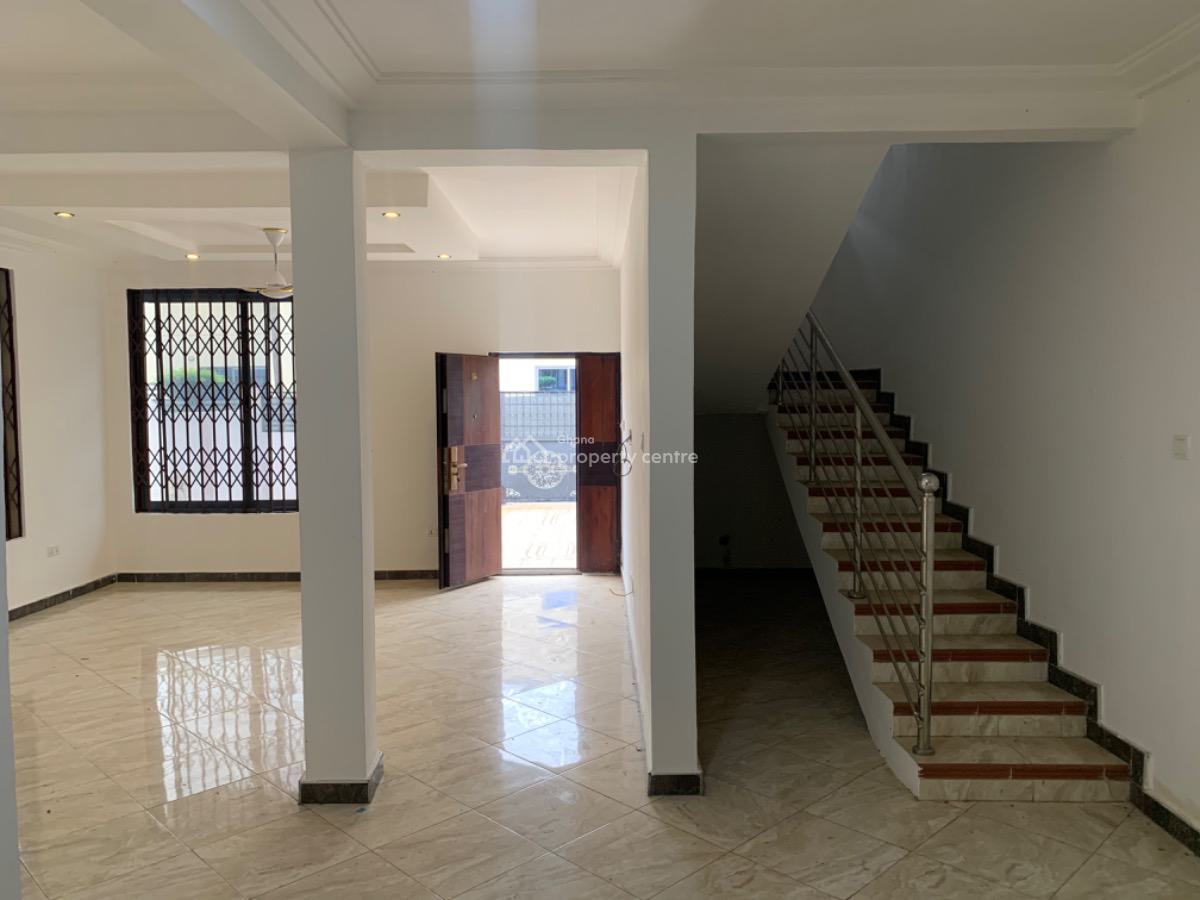 4 Bedrooms Duplex House in a Gated Community, Oyarifa, La Nkwantanang Madina Municipal, Accra, Semi-detached Duplex for Rent
