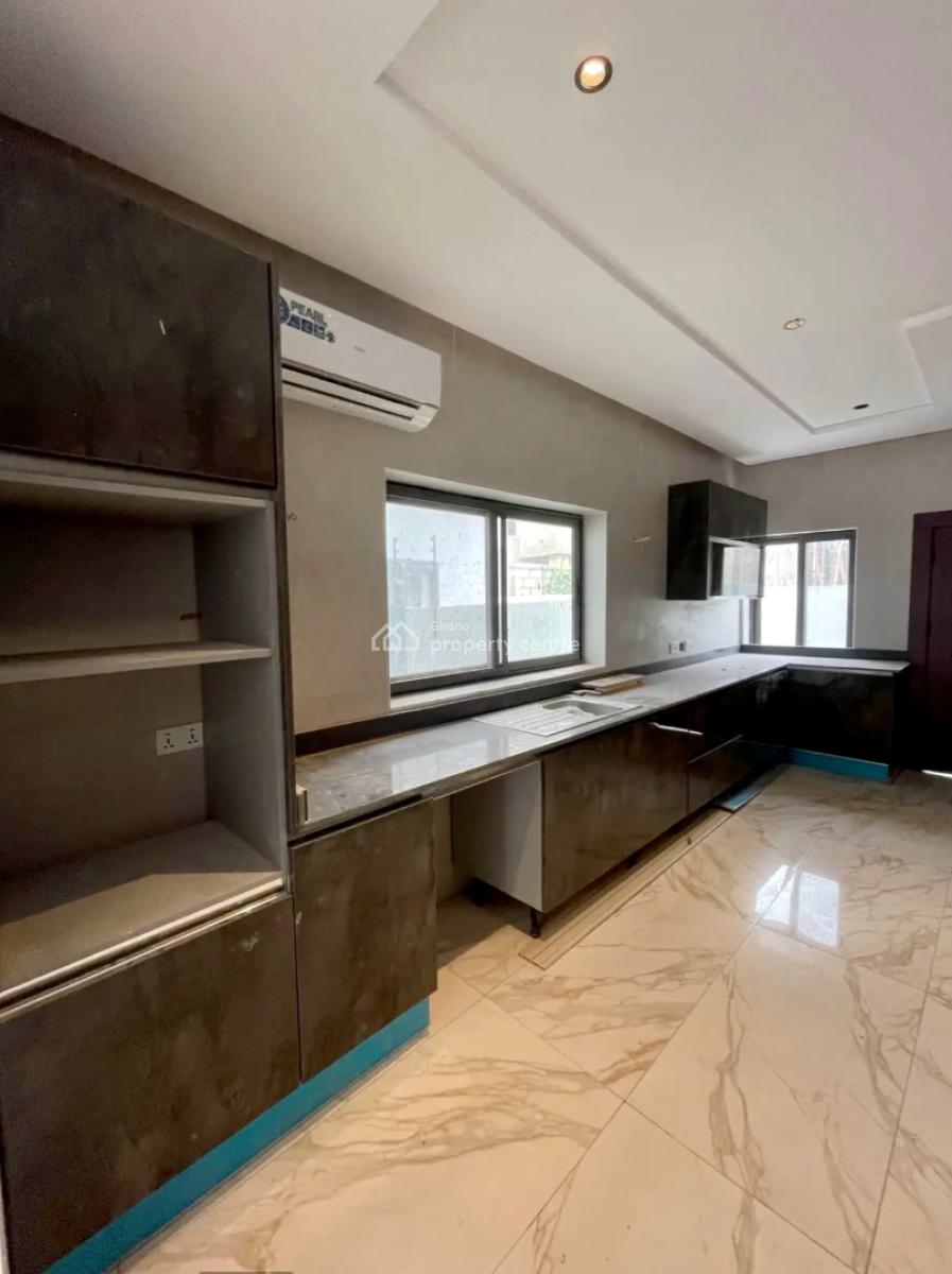 Detached 4 Bedroom Duplex with Staff Quarters in a Gated Community, Regimanuel, East Airport, Airport Residential Area, Accra, Detached Duplex for Sale