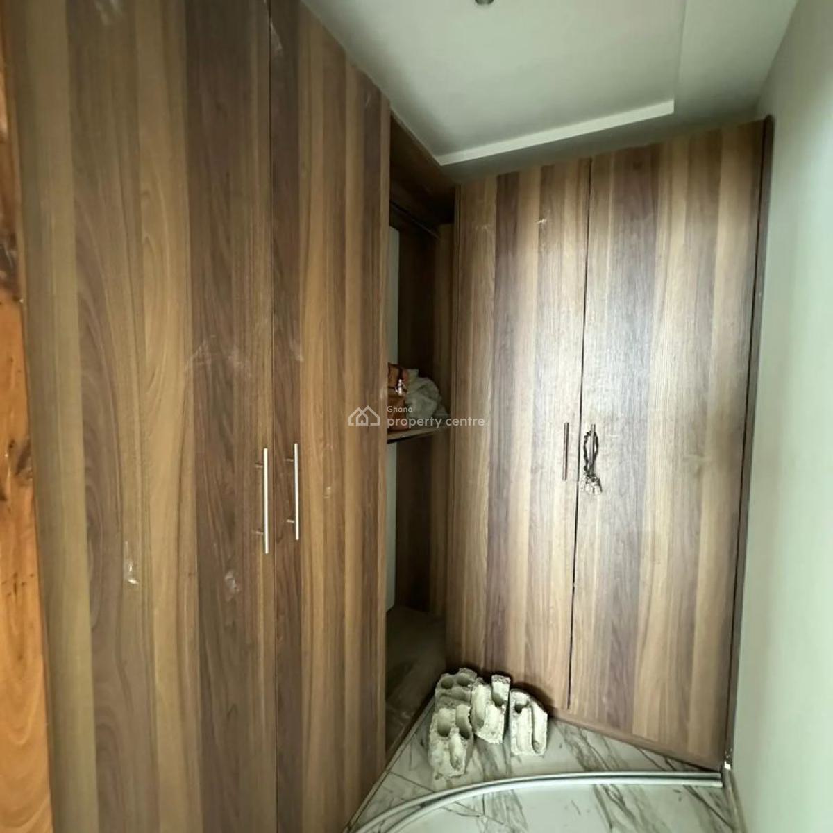 Detached 4 Bedroom Duplex with Staff Quarters in a Gated Community, Regimanuel, East Airport, Airport Residential Area, Accra, Detached Duplex for Sale