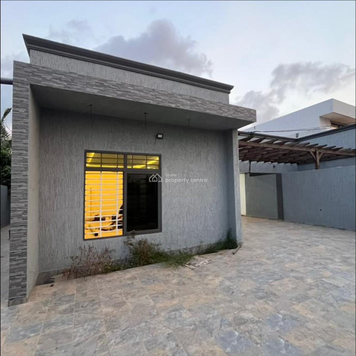 Executive Self Compound 3 Bedrooms, Adjiringanor, East Legon, Accra, House for Rent