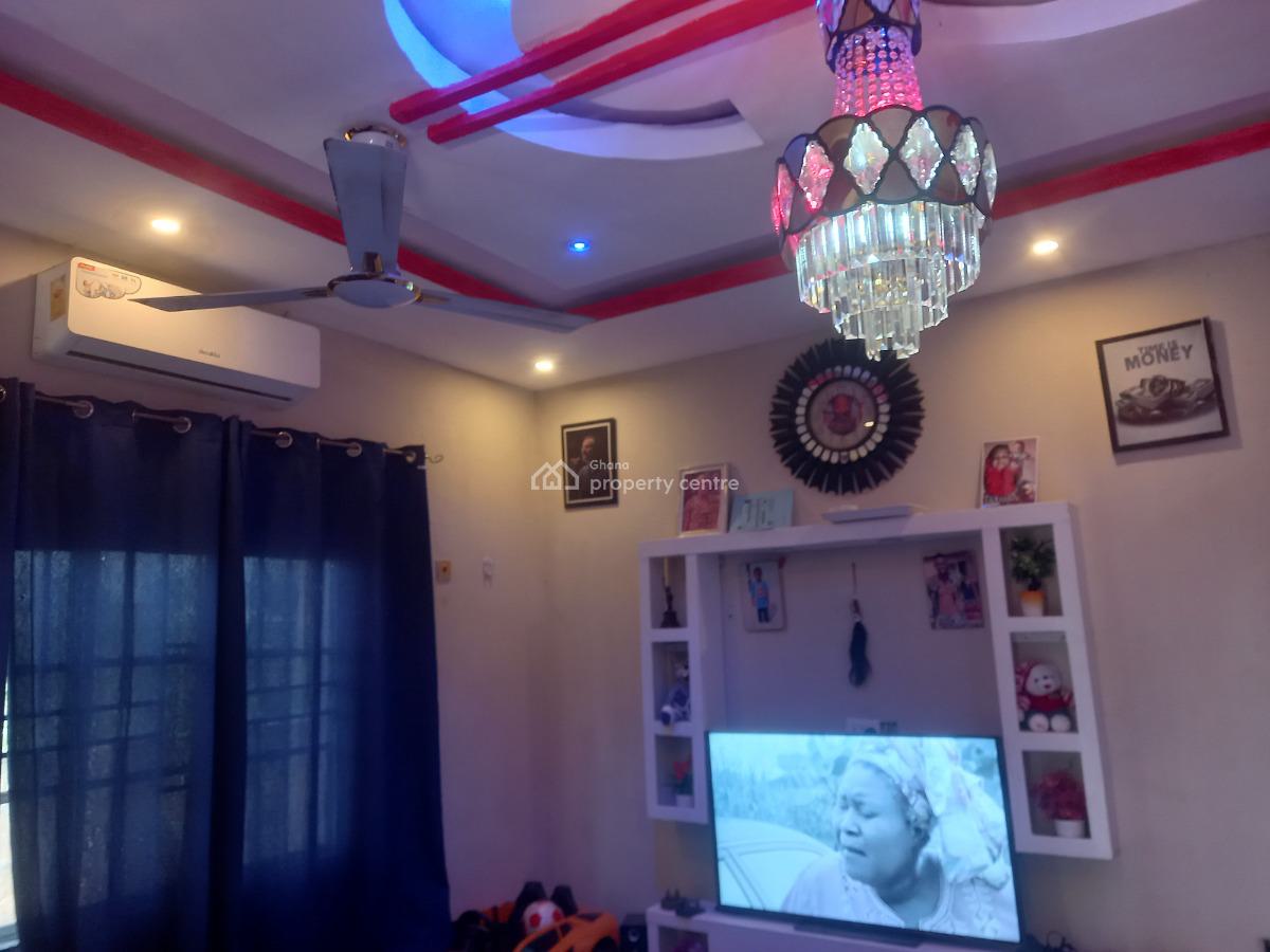 3 Bedrooms  ( Full Plot), Bomfa, Near Fawoade Mampongteng. Tafo Pankrono Road., Kumasi Metropolitan, Ashanti, House for Sale