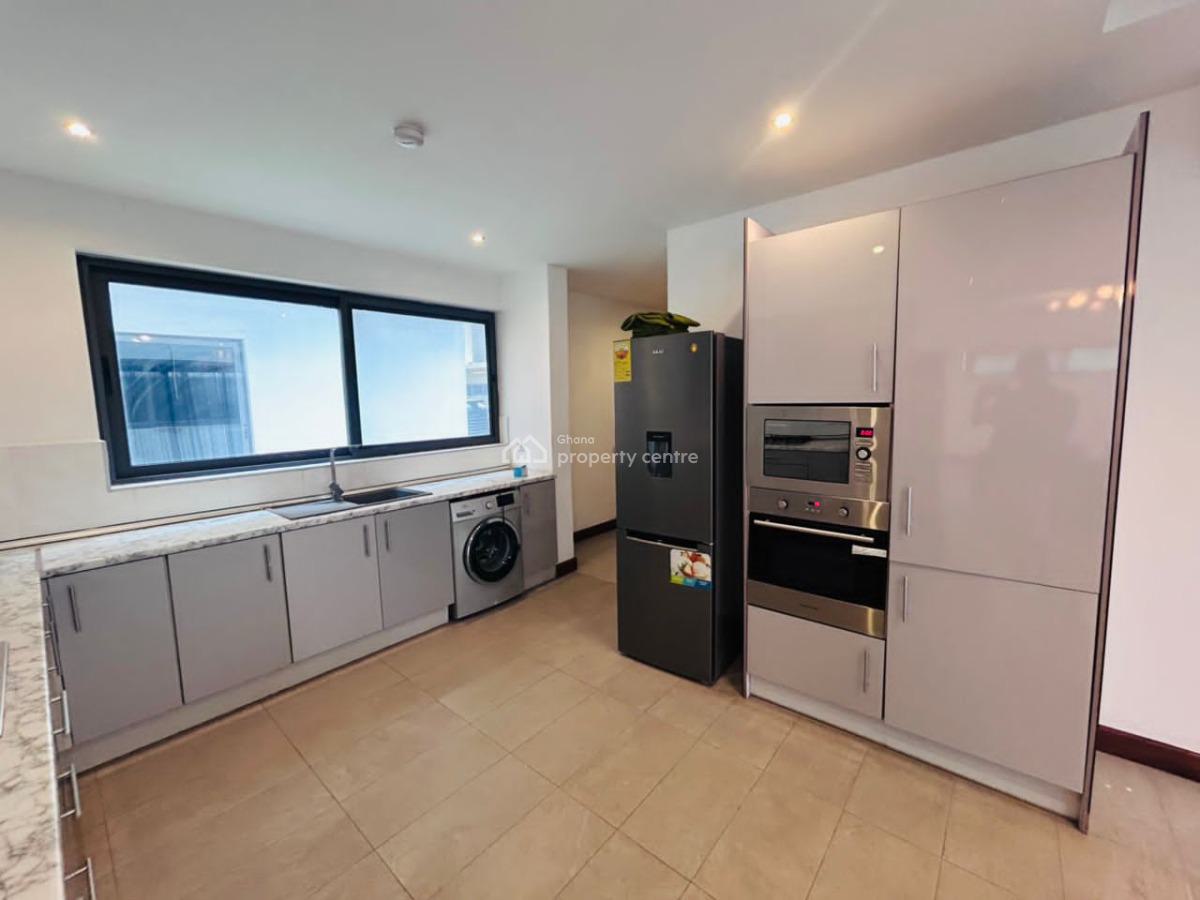 Modern 4-bedroom Townhouse @ Abelenkpe, Abelemkpe, Accra, Townhouse for Sale