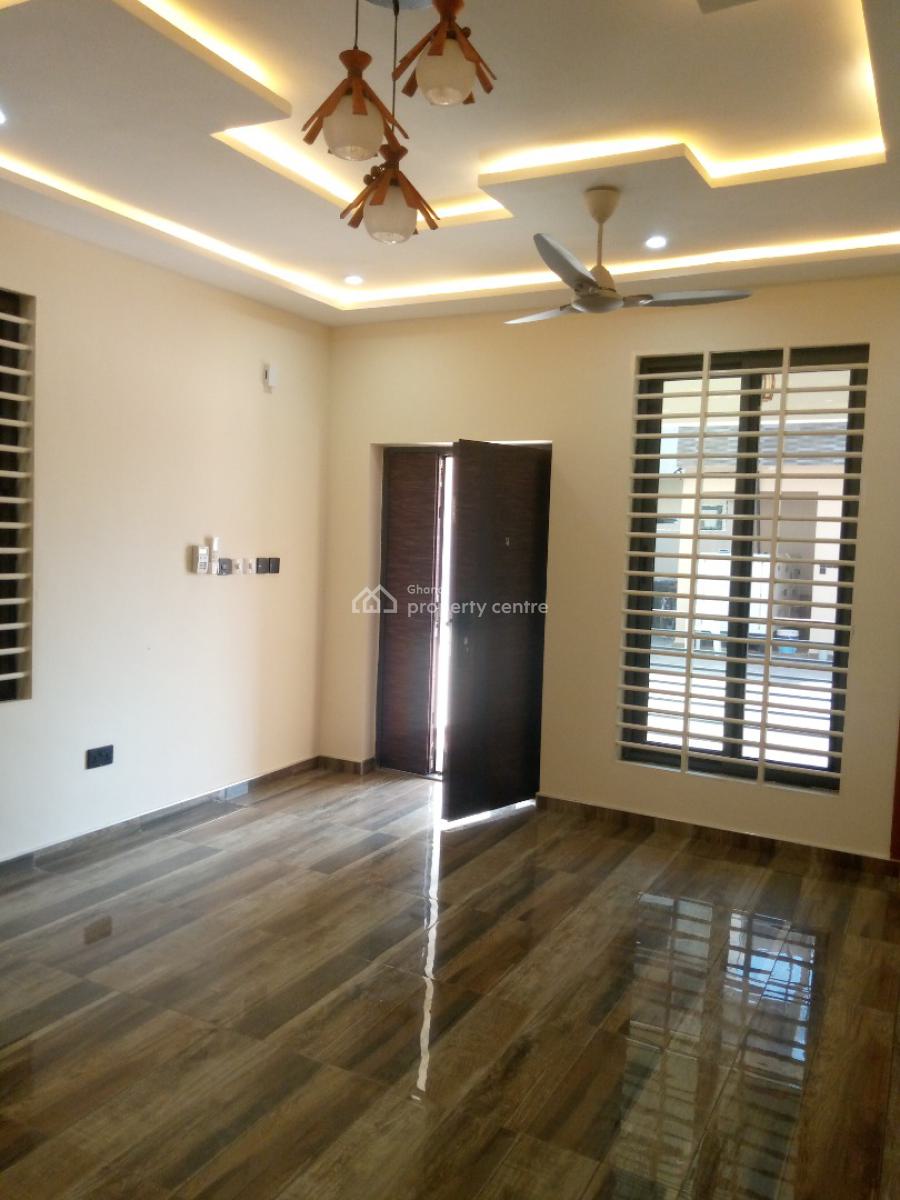 Luxurious Semi Furnished 2bedroom Apartment @ Cantonment, Cantonments, Accra, Apartment for Rent