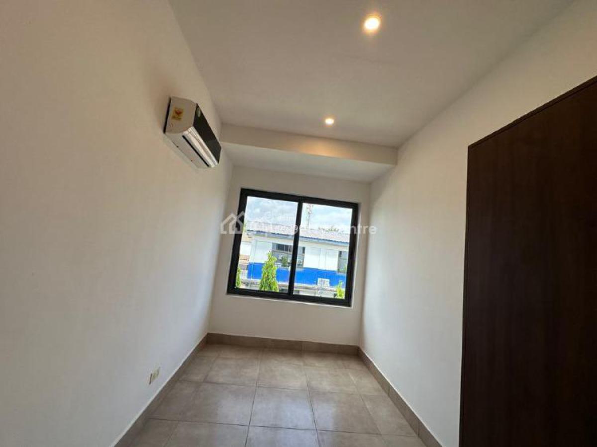 Executive 3-bedroom Townhouse @ Dzorwulu, Dzorwulu, Accra, Townhouse for Sale