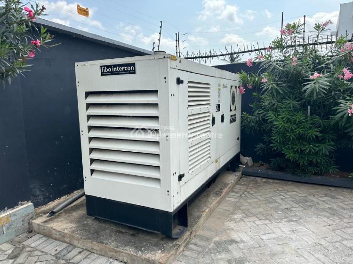 Executive 3-bedroom Townhouse @ Dzorwulu, Dzorwulu, Accra, Townhouse for Sale