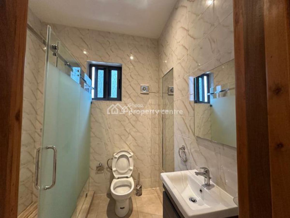 Executive 3-bedroom Townhouse @ Dzorwulu, Dzorwulu, Accra, Townhouse for Sale