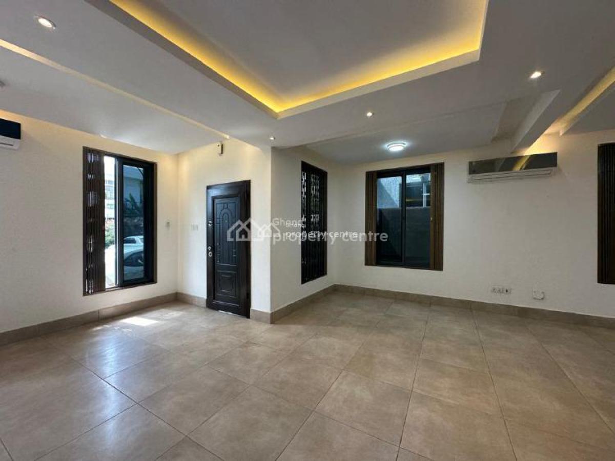Executive 3-bedroom Townhouse @ Dzorwulu, Dzorwulu, Accra, Townhouse for Sale