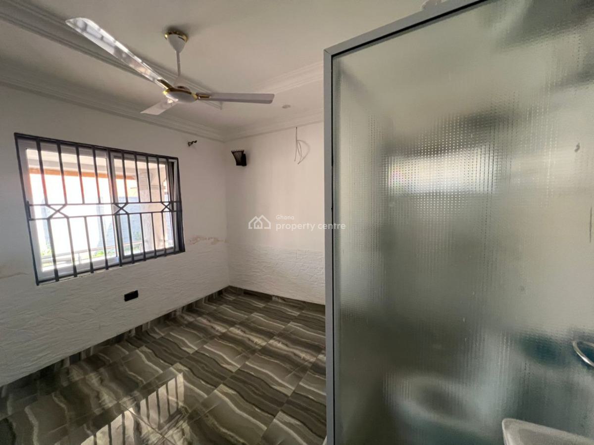 Executive 2-bedroom House@ East Airport, East Airport, Airport Residential Area, Accra, House for Rent