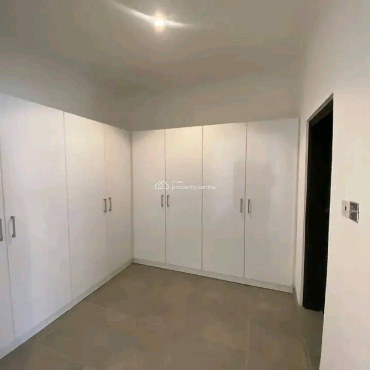 Unfurnished 3-bedroom Townhouse @ Cantonment, Cantonments, Accra, Townhouse for Rent