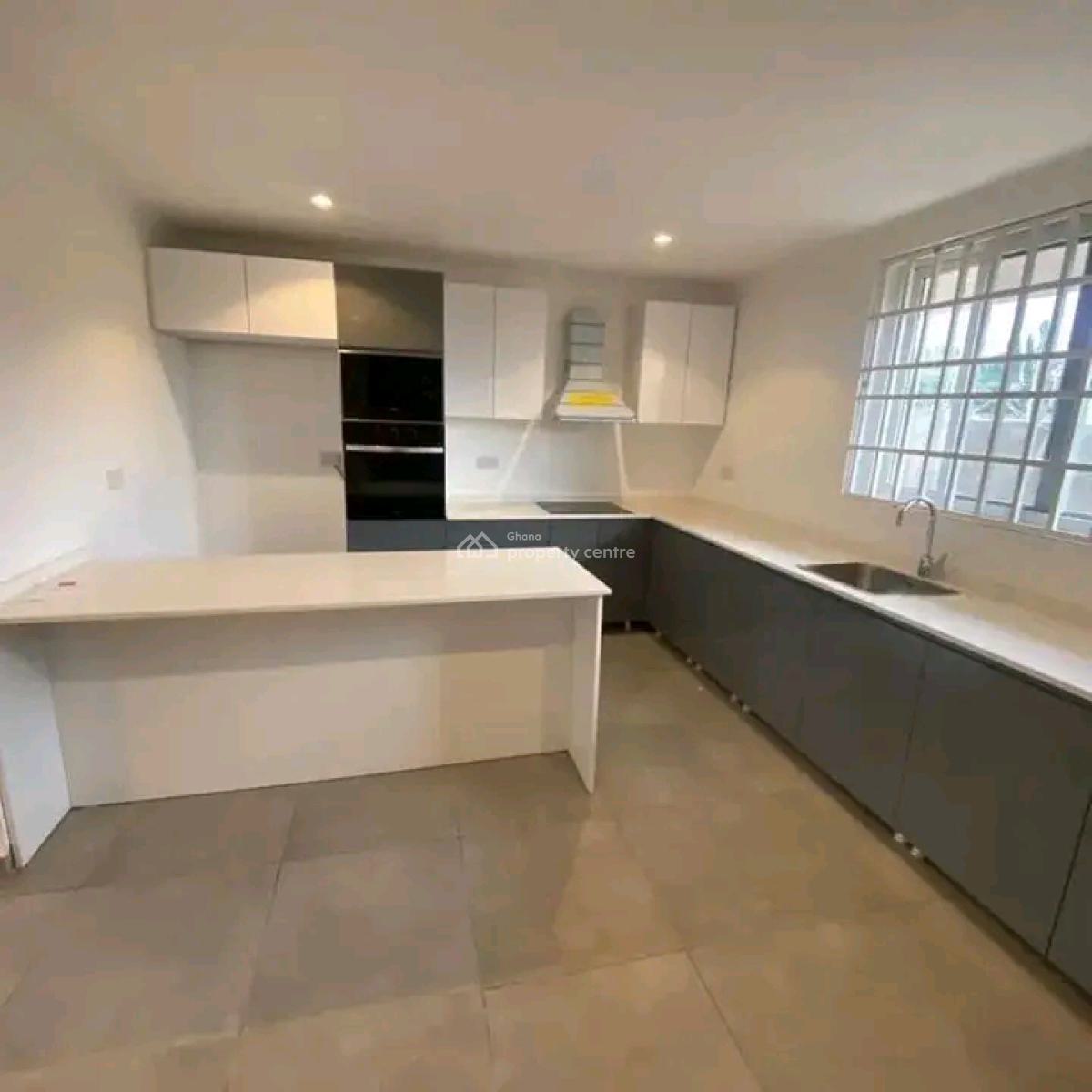 Unfurnished 3-bedroom Townhouse @ Cantonment, Cantonments, Accra, Townhouse for Rent