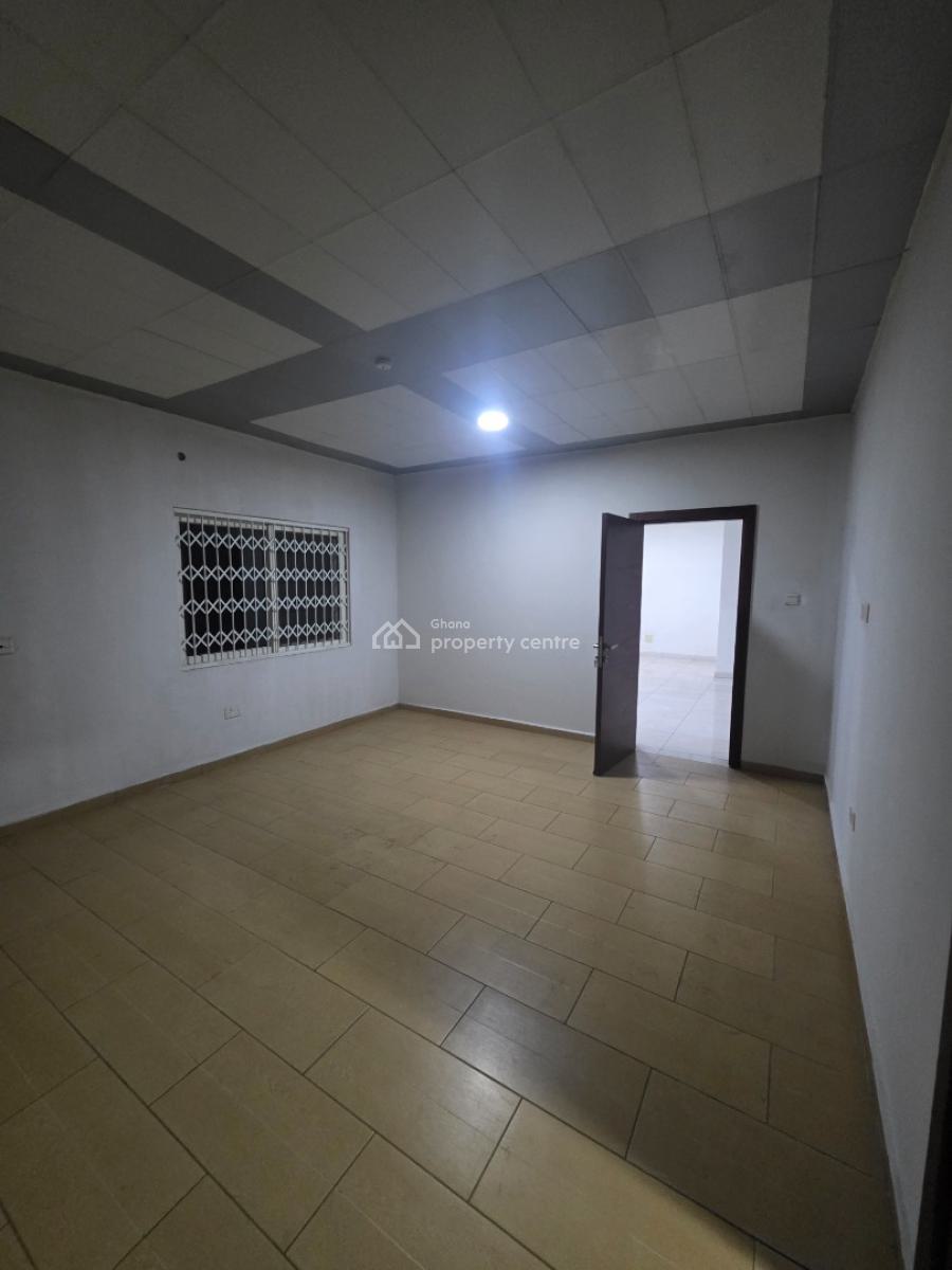 4 Bedroom House with a Boys Quarters at East Airport, East Airport, Accra Metropolitan, Accra, House for Rent