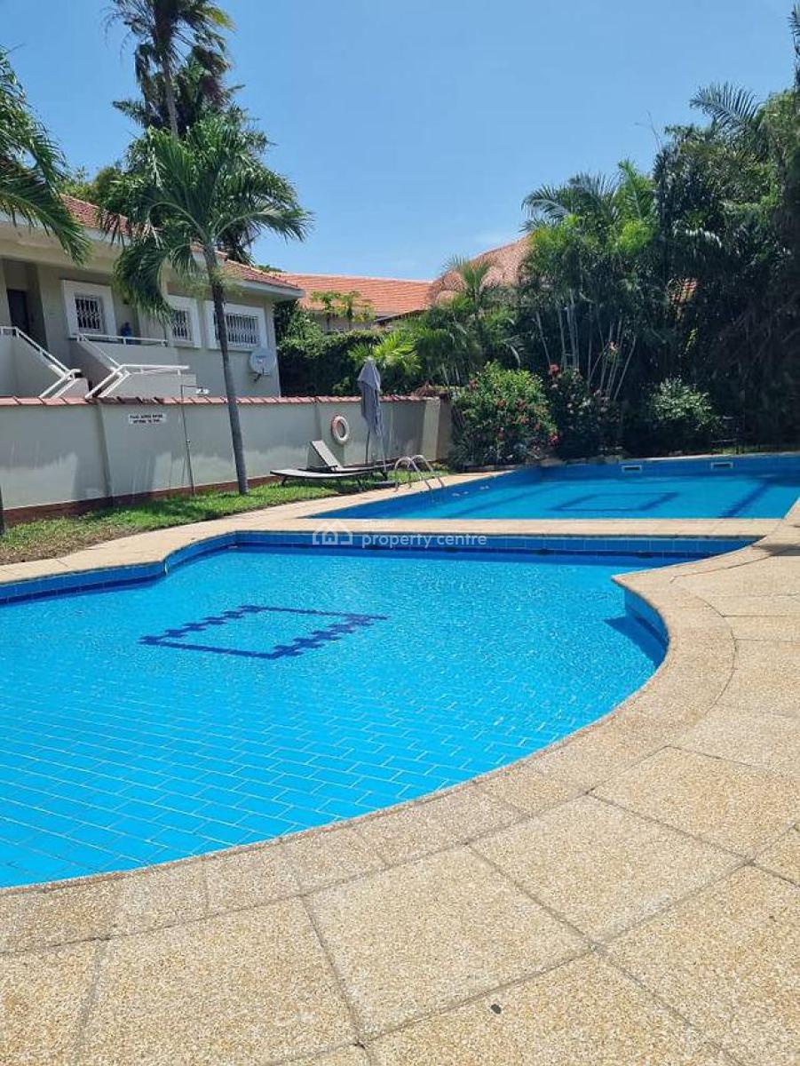 Furnished 2 Bedroom Apartment in a Gated Community with Swimming Pool, North Ridge, Accra, Apartment for Rent