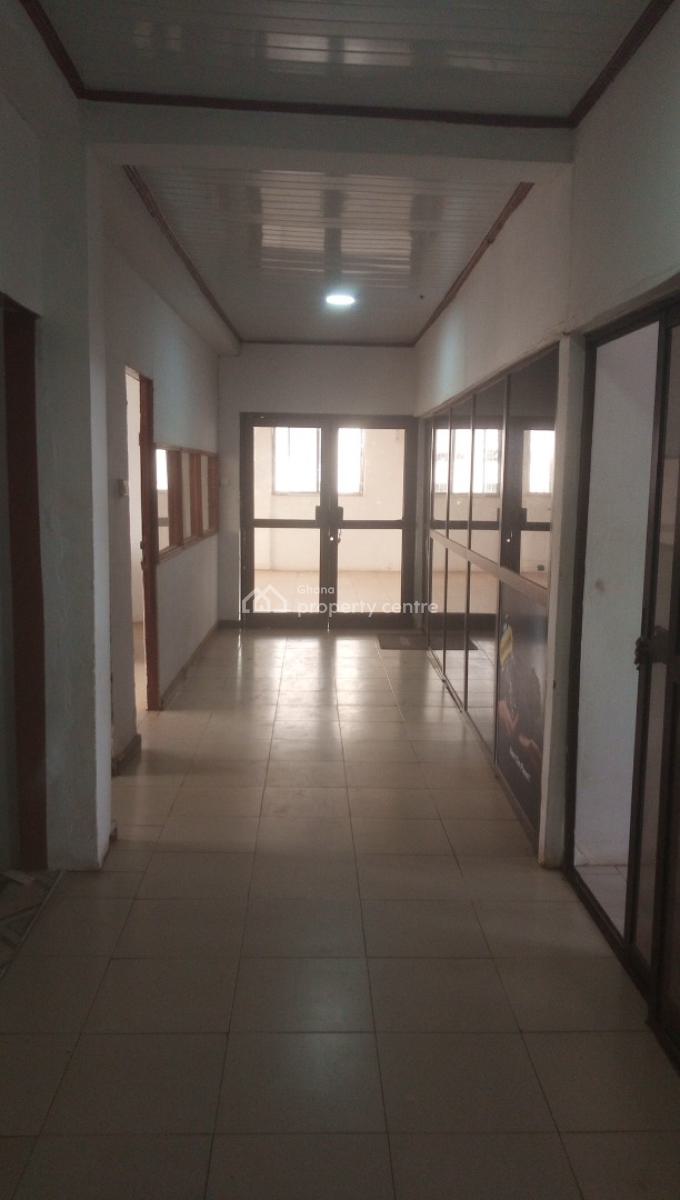 Office Space Units Upstairs on The Main Road, Basket Junction, Spintex, Accra, Office Space for Rent