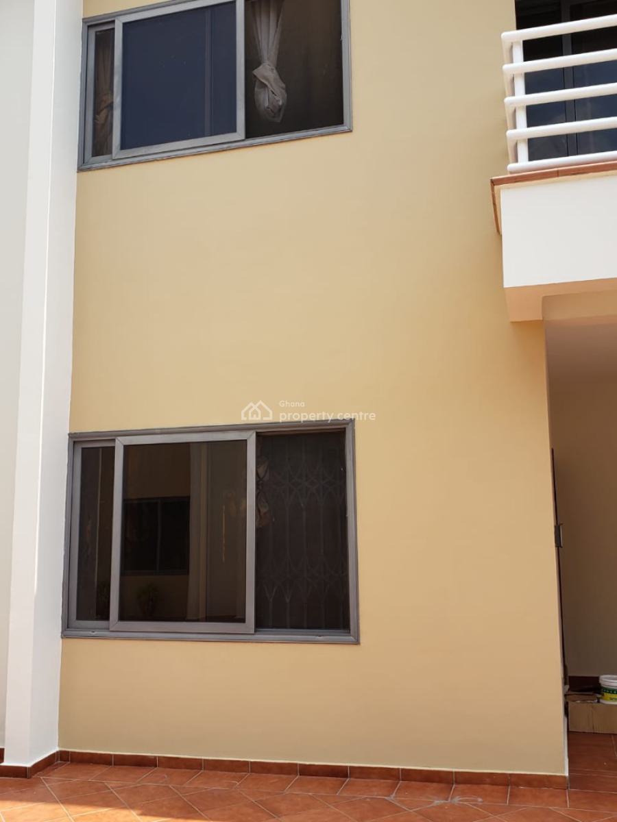 2 Bed Townhouse with Staff Quarters in a Gated Community with a Pool, Abelemkpe, Accra, Townhouse for Rent