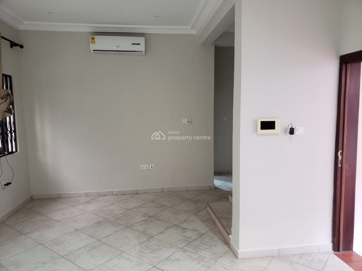 2 Bed Townhouse with Staff Quarters in a Gated Community with a Pool, Abelemkpe, Accra, Townhouse for Rent