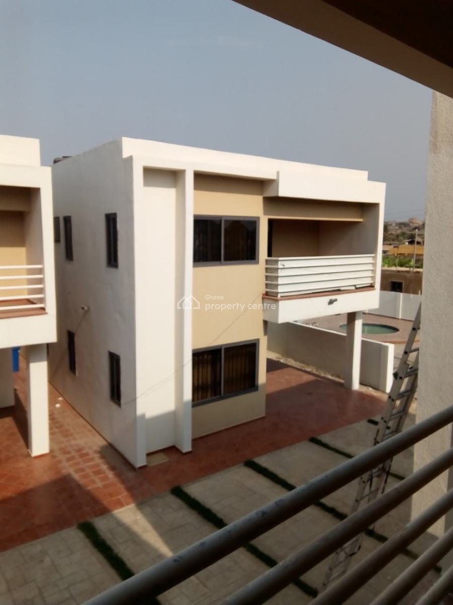 2 Bed Townhouse with Staff Quarters in a Gated Community with a Pool, Abelemkpe, Accra, Townhouse for Rent