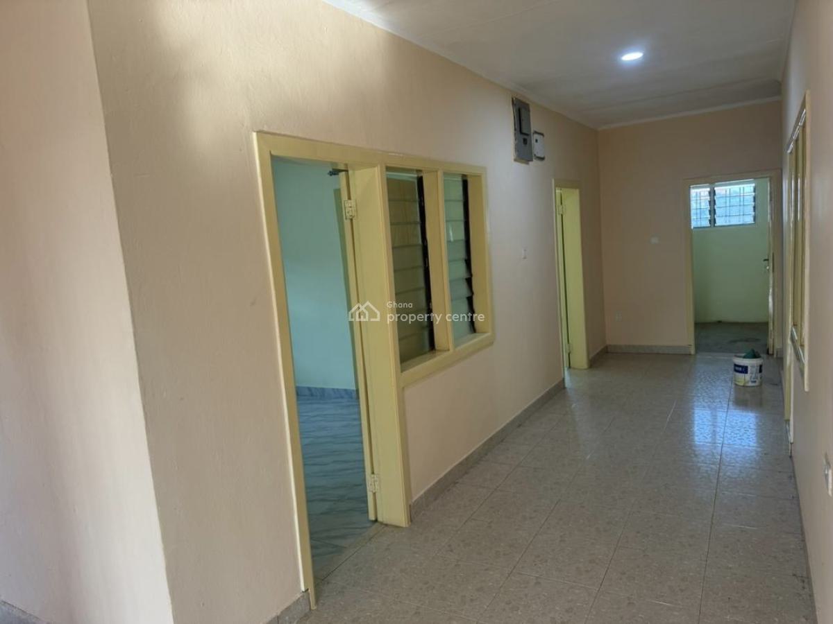 4 Bedrooms, Tantra Hills Rockies School, Ga South Municipal, Accra, Detached Bungalow for Rent
