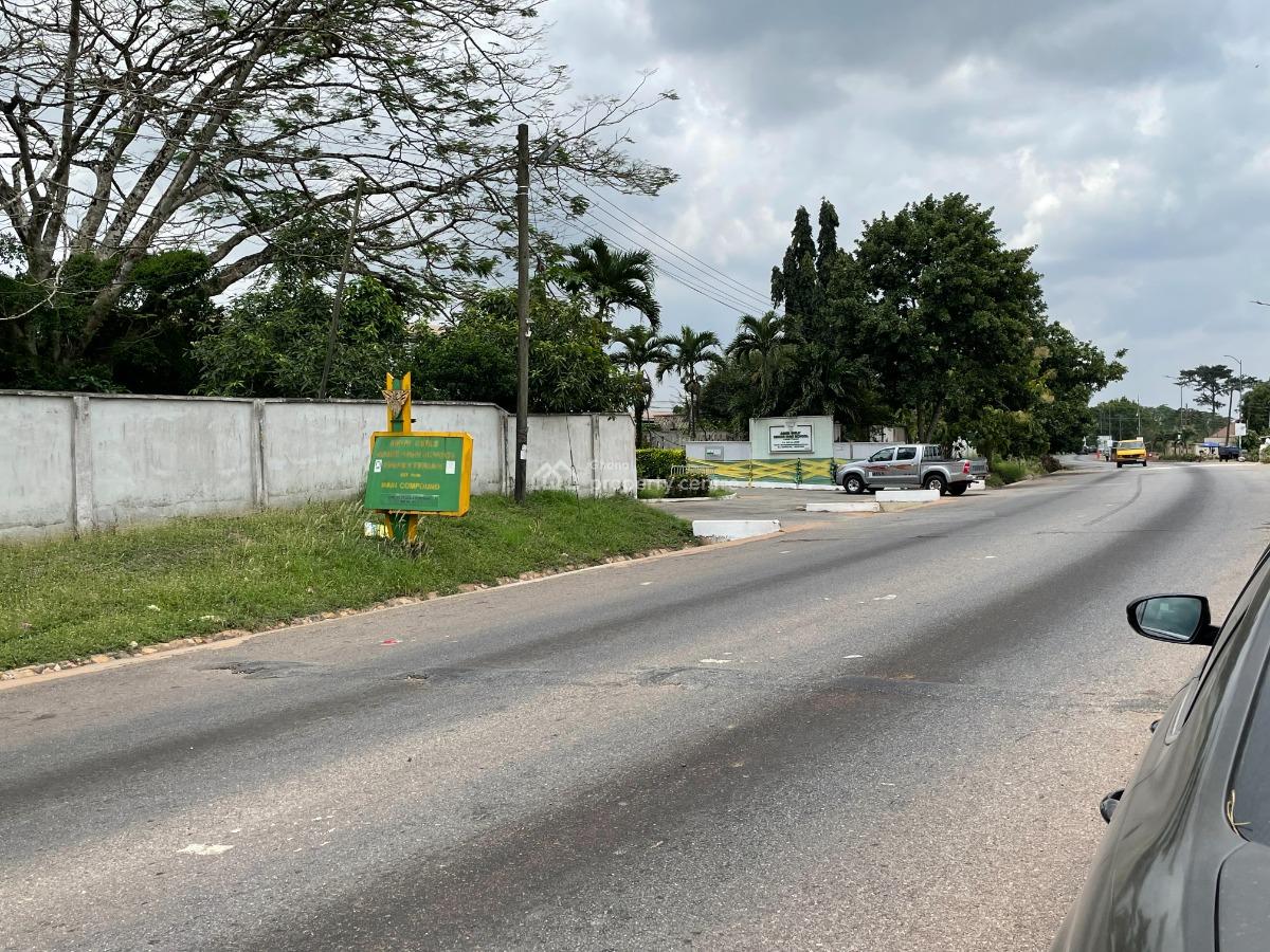 Premium Land with Spectacular Views, Around Aburi Girls Senior High, Aburi, Akuapim South Municipal, Eastern Region, Residential Land for Sale