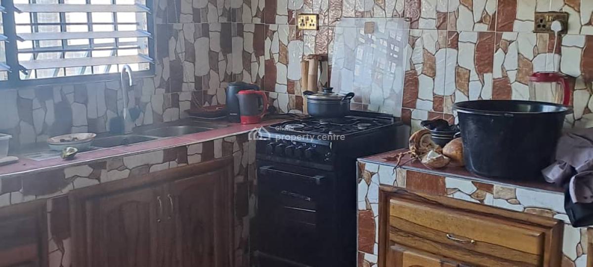 *auction 3 Master Brm House @ Ablekuma Bokorbokor Main, Ablekuman Bokorbokor, Ga West Municipal, Accra, House for Sale