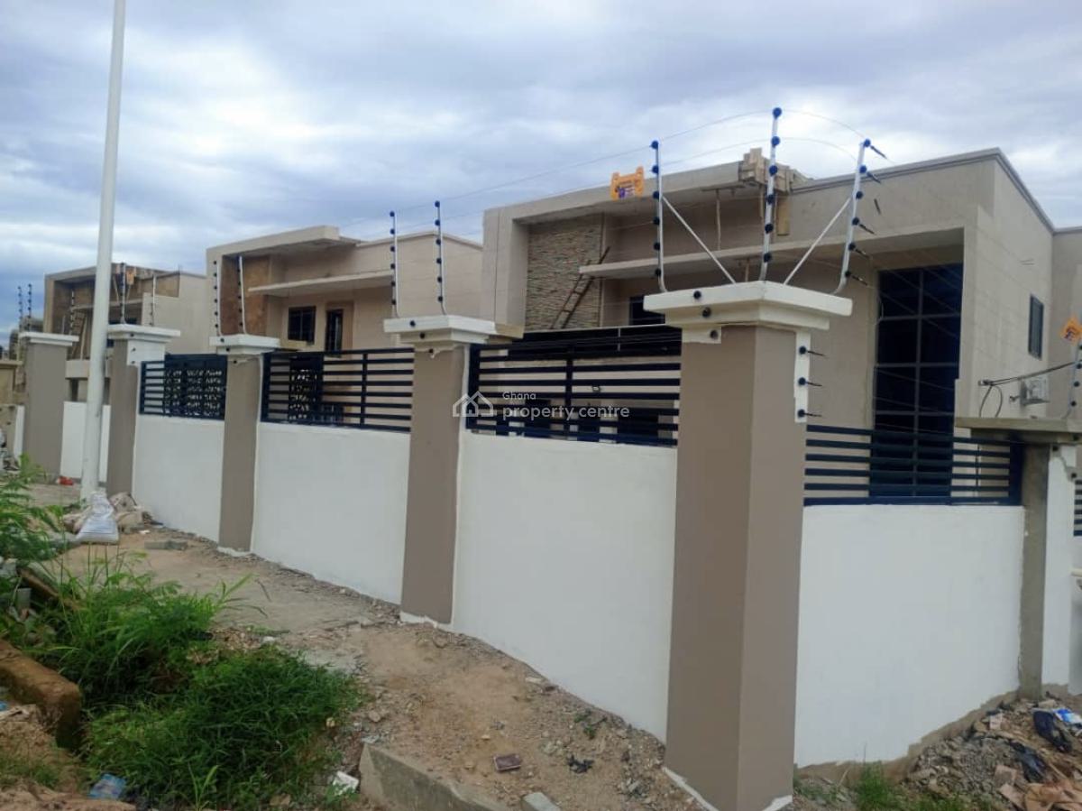 5 Bedrooms at Acp Estate, Acp Estate, Ga South Municipal, Accra, Detached Duplex for Sale