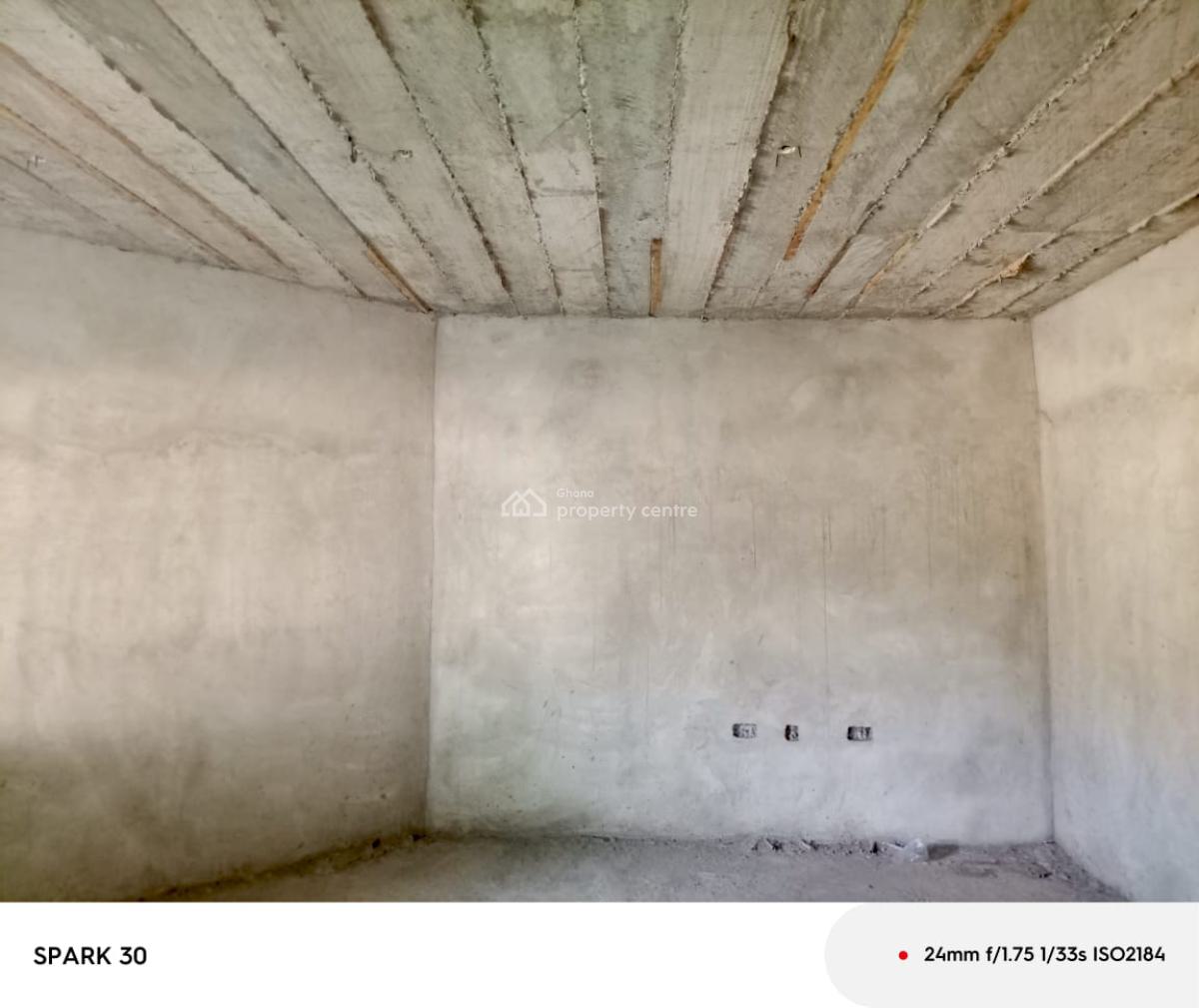 *roadside Freehold 2units of 2brm with Storey Foundation @ Sakaman, Sakaman, Accra Metropolitan, Accra, House for Sale