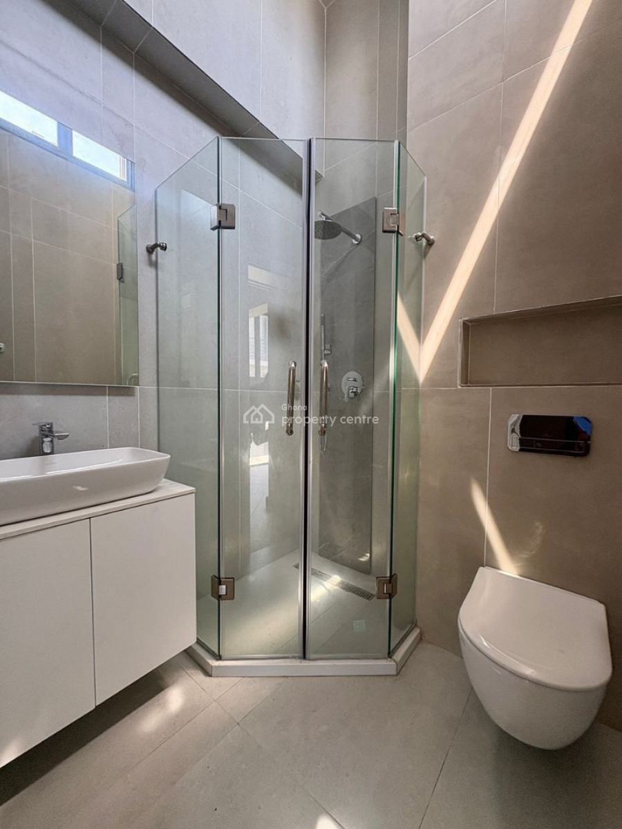 Executive 4-bedroom, Cantonments, Accra, House for Rent