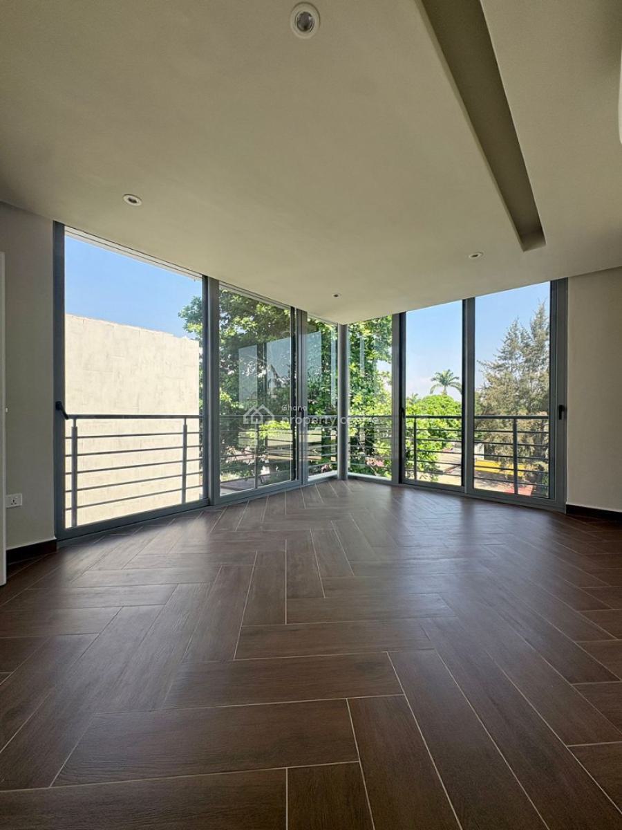 Executive 4-bedroom, Cantonments, Accra, House for Rent