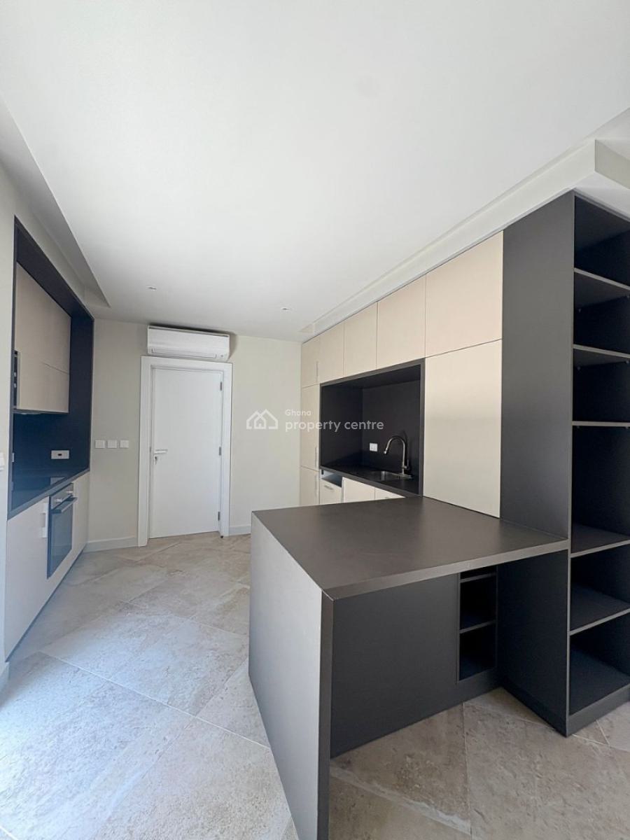 Executive 4-bedroom, Cantonments, Accra, House for Rent