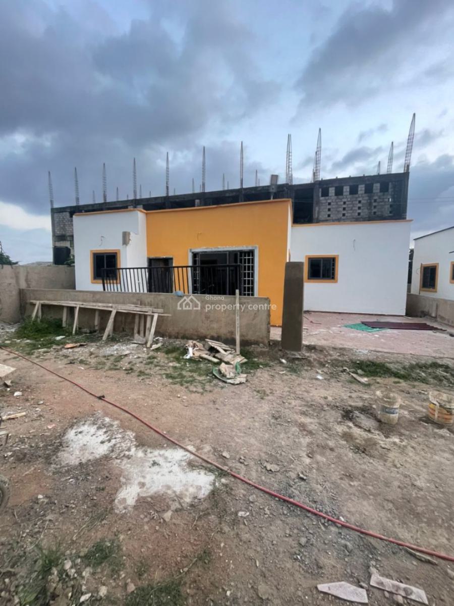 *titled 2brm & 3brm Estate Houses @ Amasaman, Accra*, Amasaman Abehenaase, Ga West Municipal, Accra, House for Sale