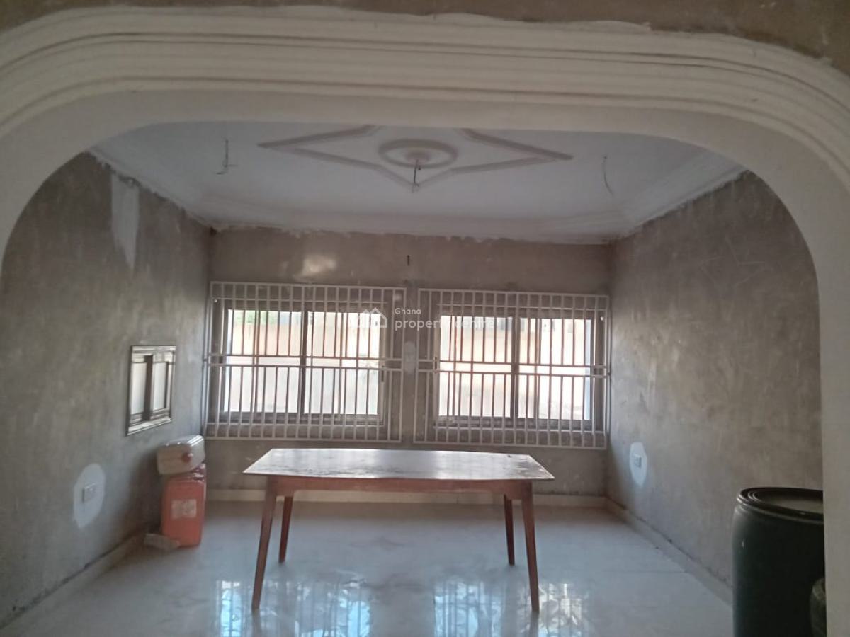 *hot Cake Titled 5brm House on 1 & Half Plots Behind West Hills Mall, West Hills Mall Area, Accra Metropolitan, Accra, House for Sale