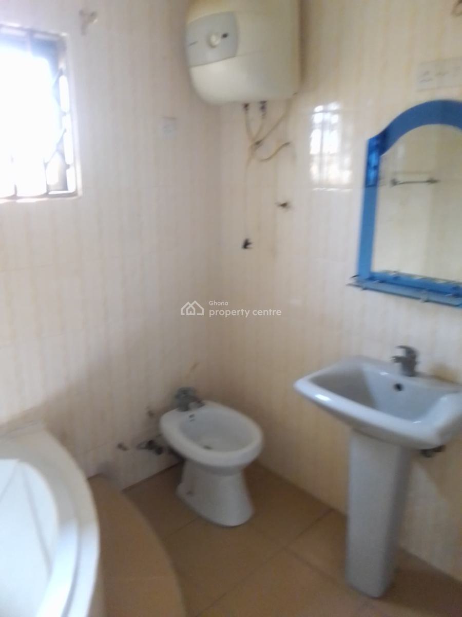 *registered 5brm + Outhouse @ Gbawe, Accra*, Gbawe Bulemin Area, Ga South Municipal, Accra, House for Sale