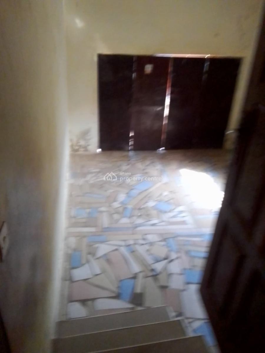 *registered 5brm + Outhouse @ Gbawe, Accra*, Gbawe Bulemin Area, Ga South Municipal, Accra, House for Sale