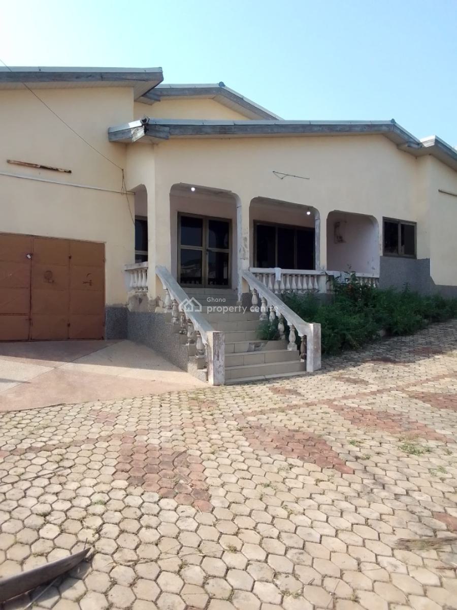*registered 5brm + Outhouse @ Gbawe, Accra*, Gbawe Bulemin Area, Ga South Municipal, Accra, House for Sale