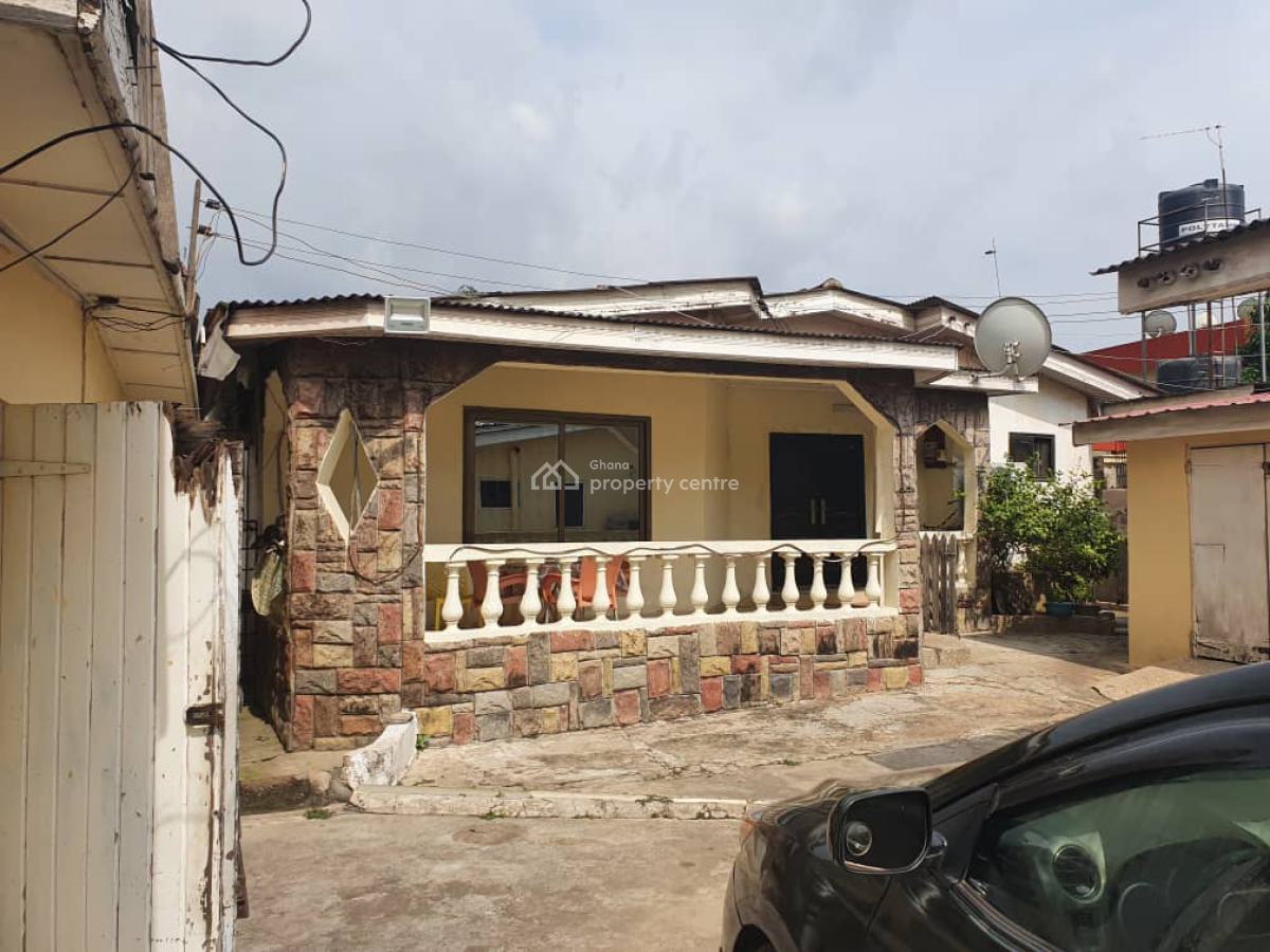 *2 Units of 3brm Apartments House on Almost 1 & Half Plots @ Dzorwulu, Opposite Word Miracle Church, Dzorwulu, Accra, House for Sale