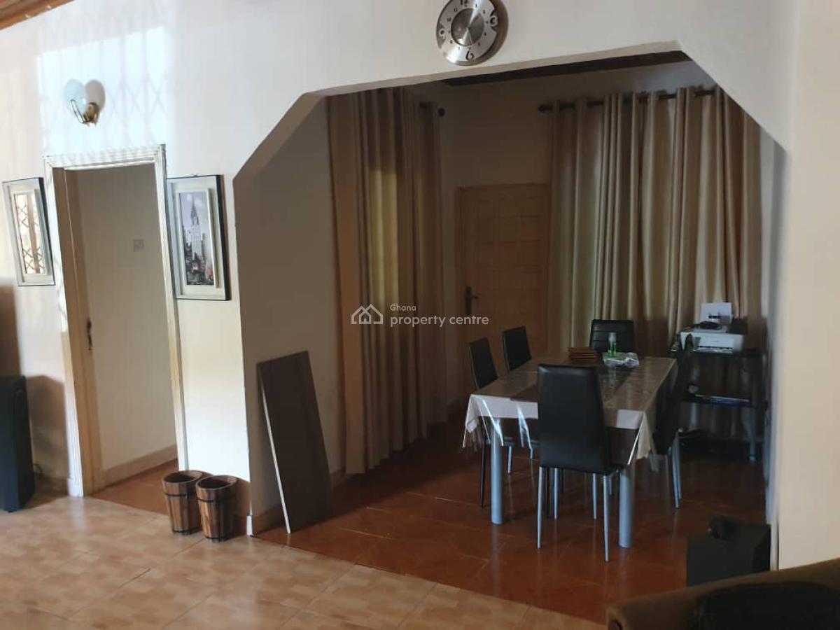 *2 Units of 3brm Apartments House on Almost 1 & Half Plots @ Dzorwulu, Opposite Word Miracle Church, Dzorwulu, Accra, House for Sale