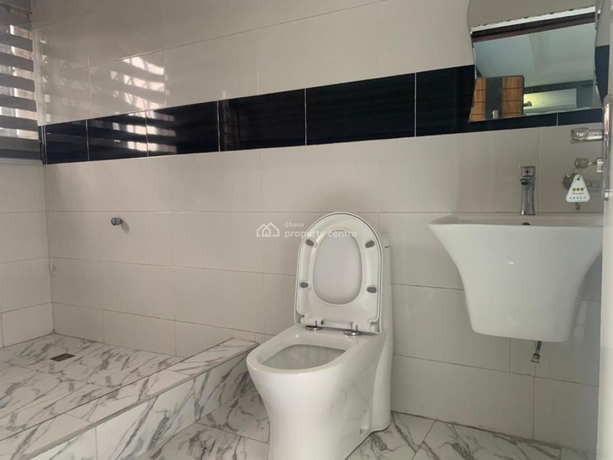 Executive Gated Community Semi Detached 3-bedroom, Oyarifa, La Nkwantanang Madina Municipal, Accra, House for Rent