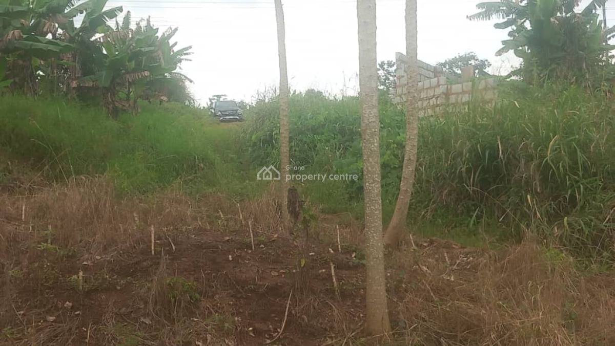 Kwabenya--berekusu Land -- 6 Plots / 1½ Selling, Kwabenya - Berekusu, Kwabenya, Ga East Municipal, Accra, Mixed-use Land for Sale