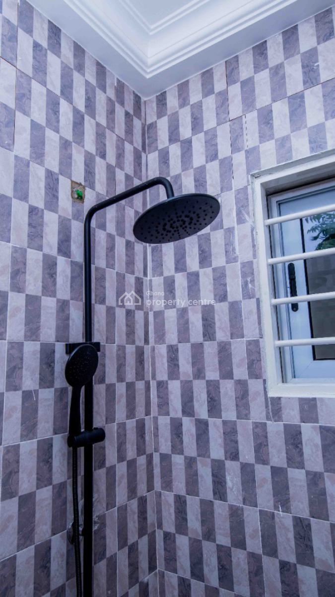 2 Bedroom Detached Bungalow, Oyarifa Wanaki School, Oyarifa, La Nkwantanang Madina Municipal, Accra, Detached Bungalow for Sale