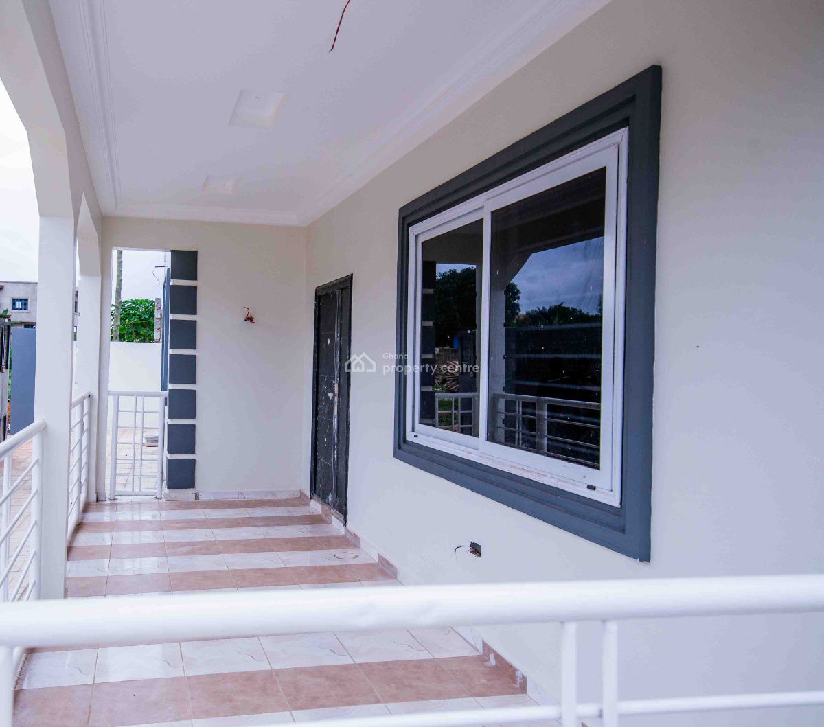 2 Bedroom Detached Bungalow, Oyarifa Wanaki School, Oyarifa, La Nkwantanang Madina Municipal, Accra, Detached Bungalow for Sale