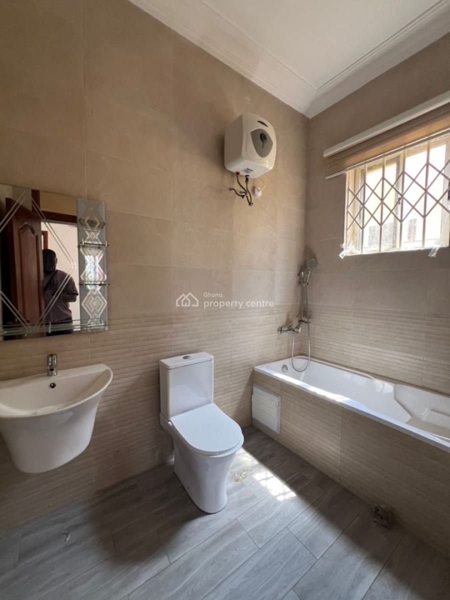 4 Bedrooms House, Lakeside Estate, Ashaley Botwe, Adenta Municipal, Accra, Detached Duplex for Rent