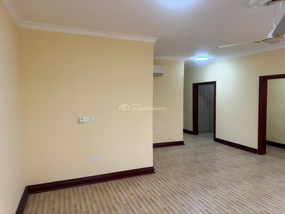 Executive 4-bedroom, Tema, Accra, House for Rent