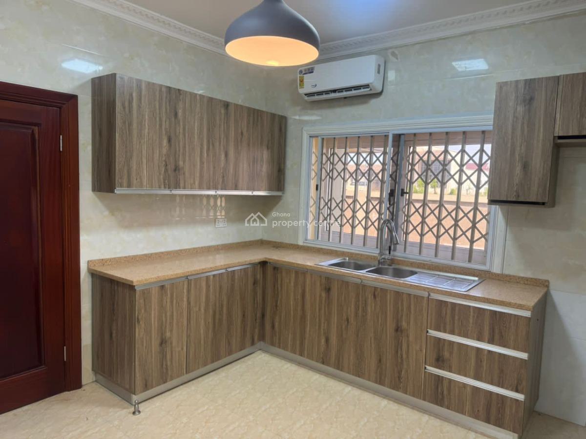 Executive 4-bedroom, Tema, Accra, House for Rent