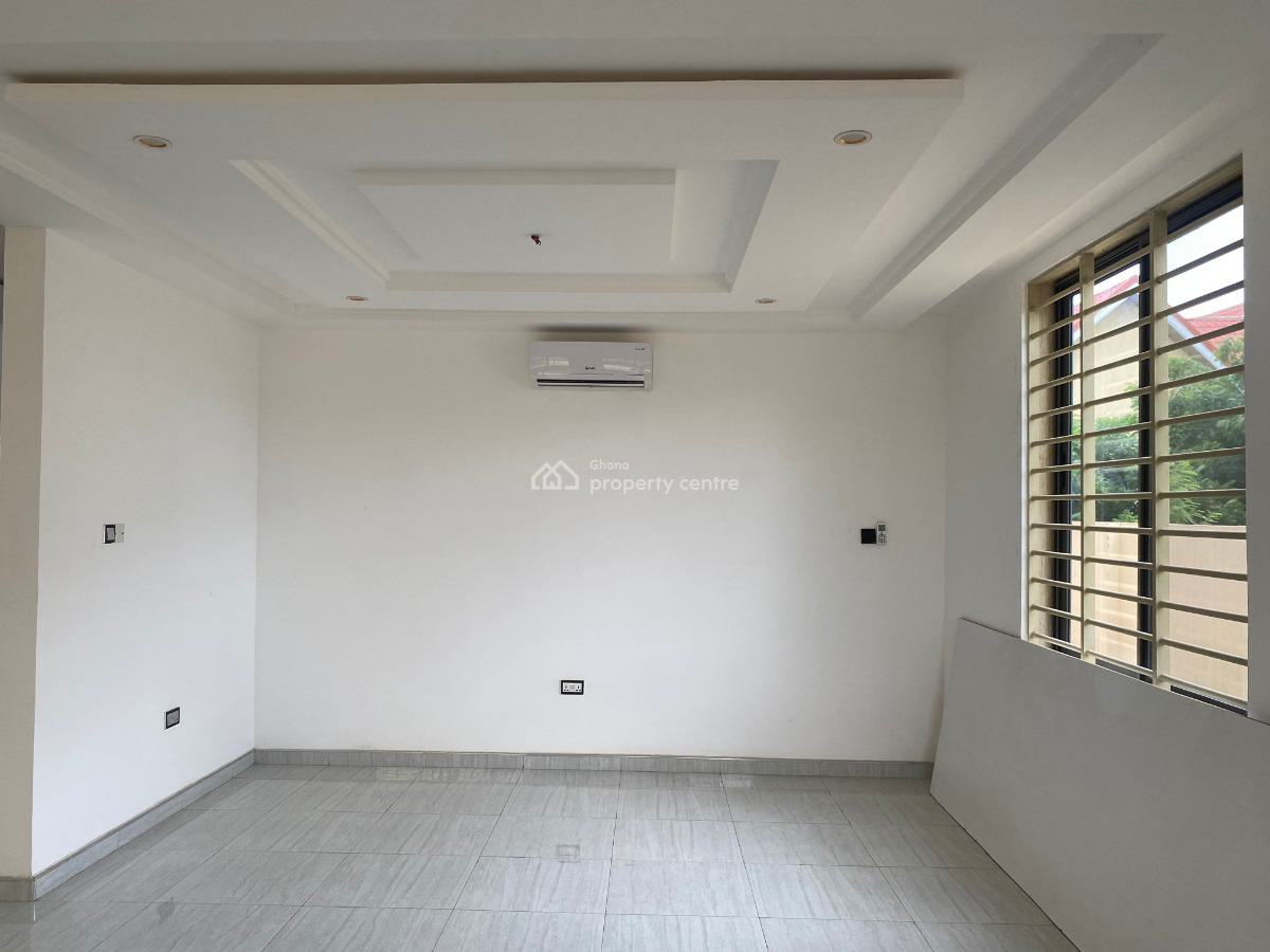 Luxurious 4-bedroom Detached Home at Hermosa Court, Oyarifa, Oyari, Hermosa Court, Oyarifa, La Nkwantanang Madina Municipal, Accra, Apartment for Sale
