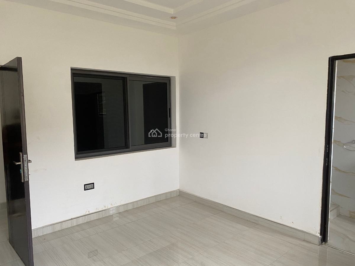 Luxurious 4-bedroom Detached Home at Hermosa Court, Oyarifa, Oyari, Hermosa Court, Oyarifa, La Nkwantanang Madina Municipal, Accra, Apartment for Sale