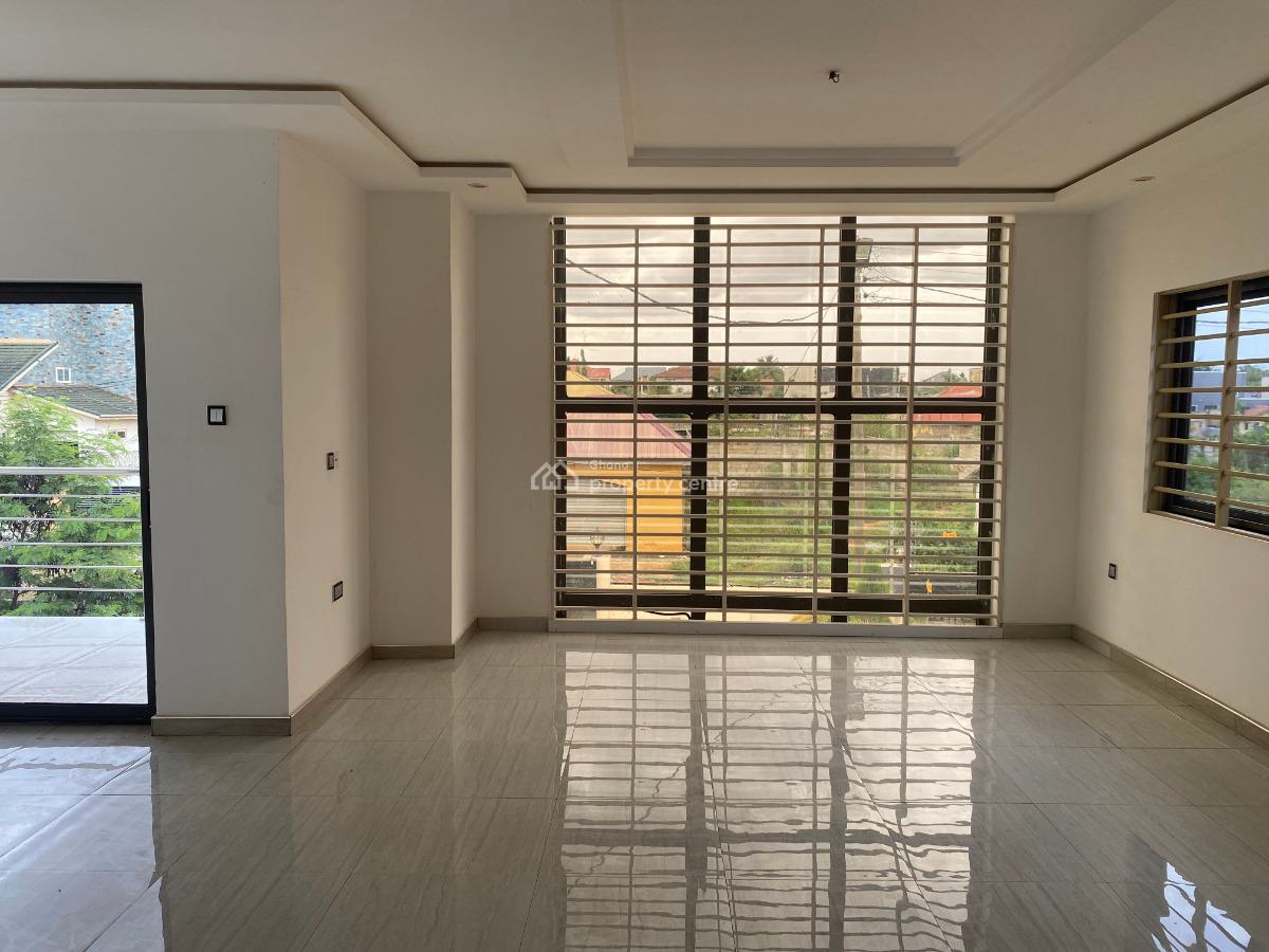 Luxurious 4-bedroom Detached Home at Hermosa Court, Oyarifa, Oyari, Hermosa Court, Oyarifa, La Nkwantanang Madina Municipal, Accra, Apartment for Sale
