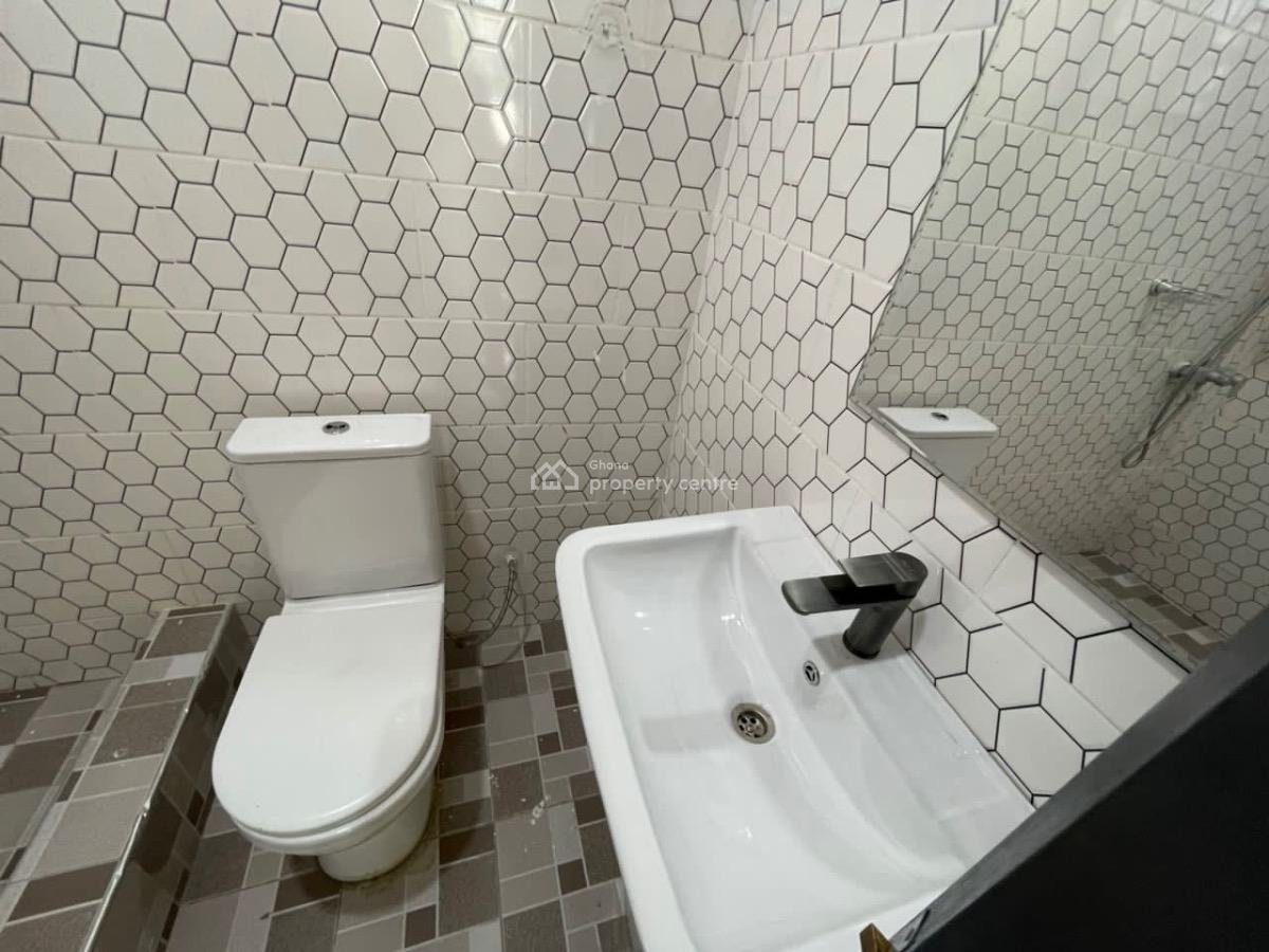 2 Bedrooms at Ablekuma Fan Milk, Fan Milk, Ablekuma South, Accra Metropolitan, Accra, Apartment for Rent