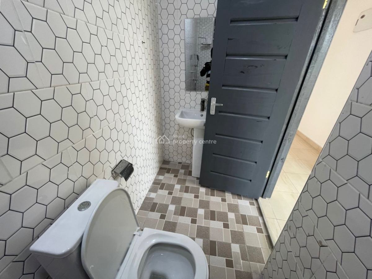 2 Bedrooms at Ablekuma Fan Milk, Fan Milk, Ablekuma South, Accra Metropolitan, Accra, Apartment for Rent