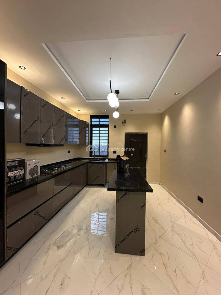 Executive Fully Furnished 4 Bedrooms, Kpone Katamanso, Accra, House for Sale