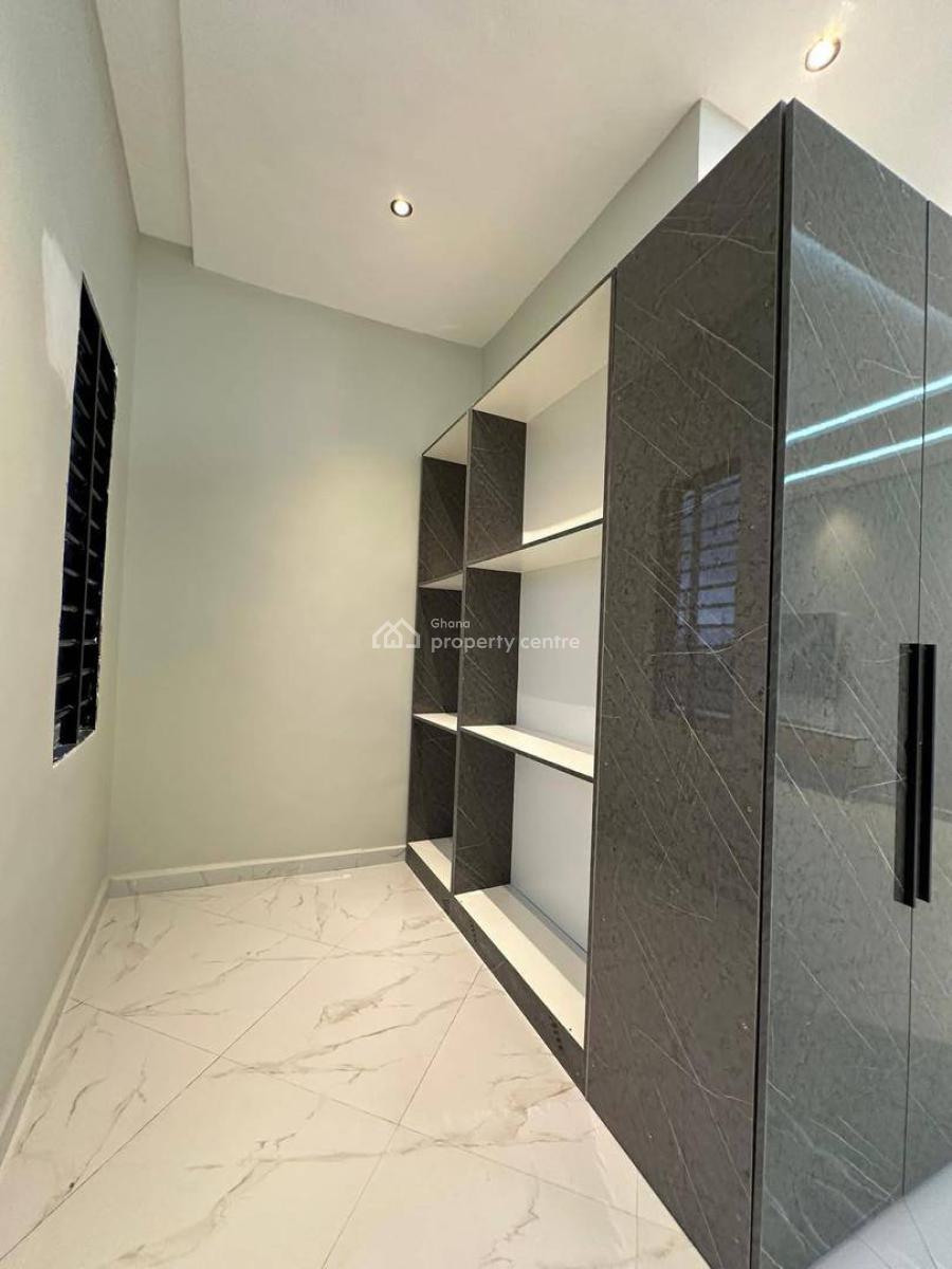 Executive Fully Furnished 4 Bedrooms, Kpone Katamanso, Accra, House for Sale